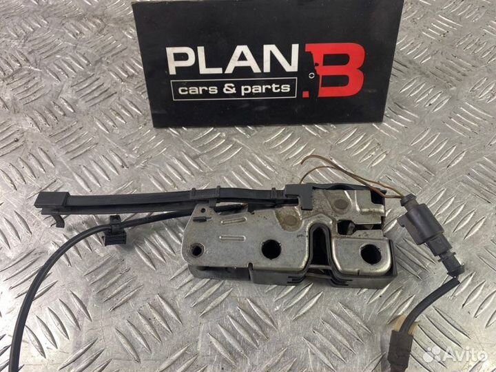 Замок капота Volkswagen Passat B6