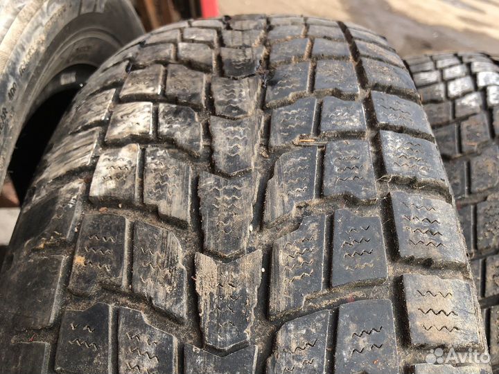 Dunlop Grandtrek SJ6 215/70 R16 99Q