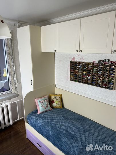 Мебель в детскую для девочки