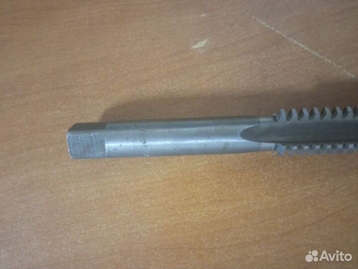 Сверла метчики плашки