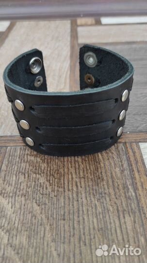 Браслет-напульсник из натуральной кожи