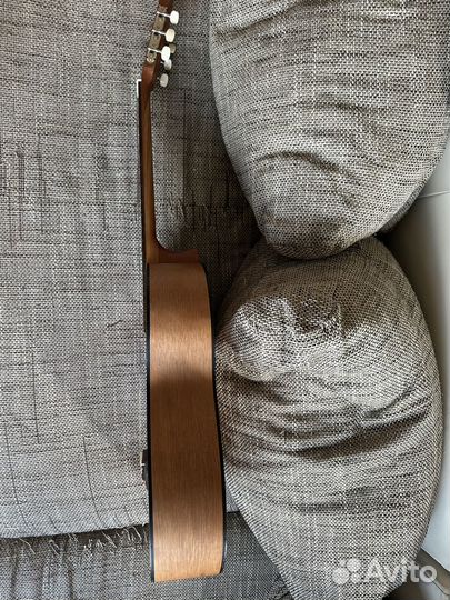 Гитара yamaha c40m