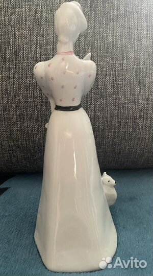 Фарфоровые статуэтки