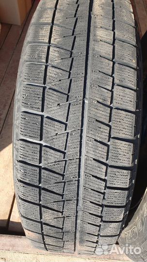 Bridgestone blizzak 215 65 16 Колеса в сборе