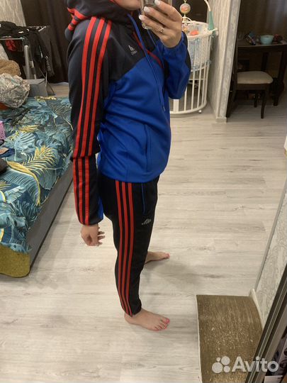 Спортивный костюм adidas