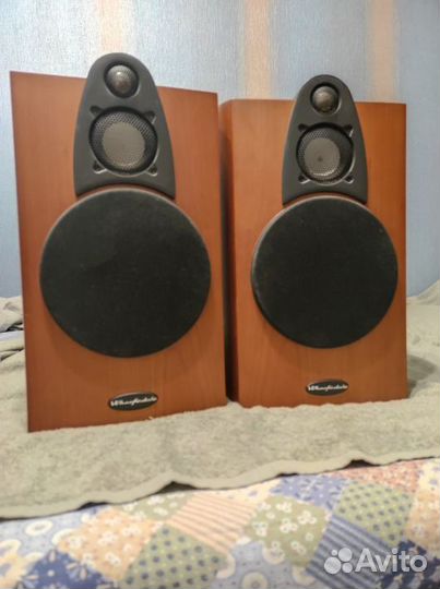 Полочные колонки Wharfedale jade-3