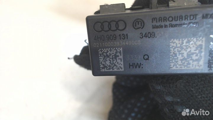 Антенна Audi A7, 2012