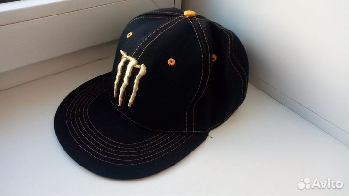 Бейсболка Monster Energy с круглым козырьком