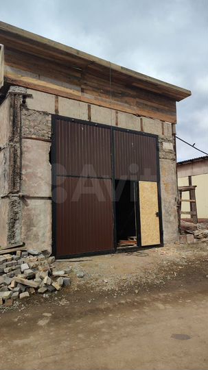 Гараж, > 30 м²