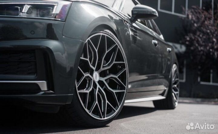 Кованые диски в стиле Vossen для Audi A5 R20