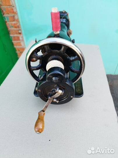 Швейная машина Подольск 1м