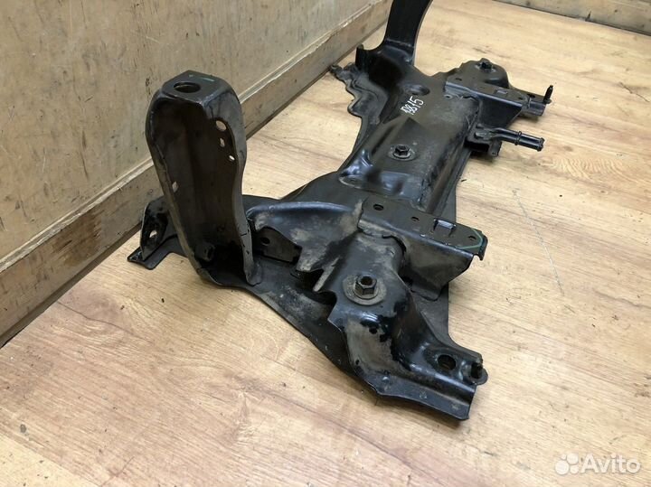Балка подмоторная Suzuki Vitara 2015+