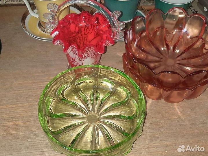 Салатники, конфетница, стекло,ссср