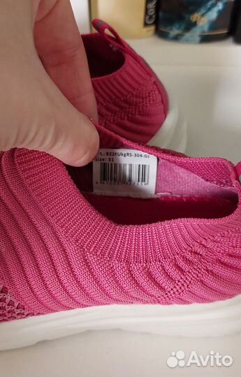 Легкие кроссовки для девочки 31 размер