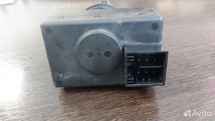 Замок зажигания Volkswagen Touareg 1 4.2 2006