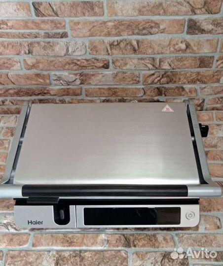 Гриль Haier HG701