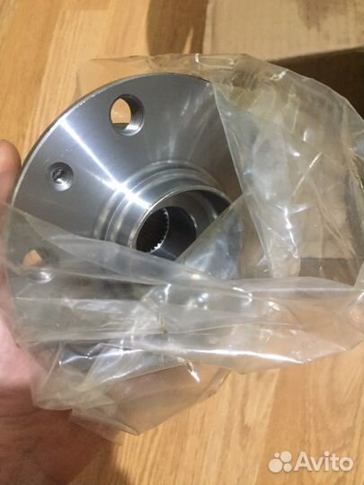 Ступица передняя audi skoda