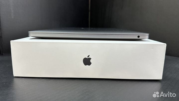 MacBook Pro 13 2021 M1 16/256 Идеал