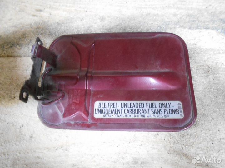 Лючок бензобака VW Passat B3