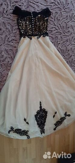 Платье на выпускной,на пышный банкет с корсетом