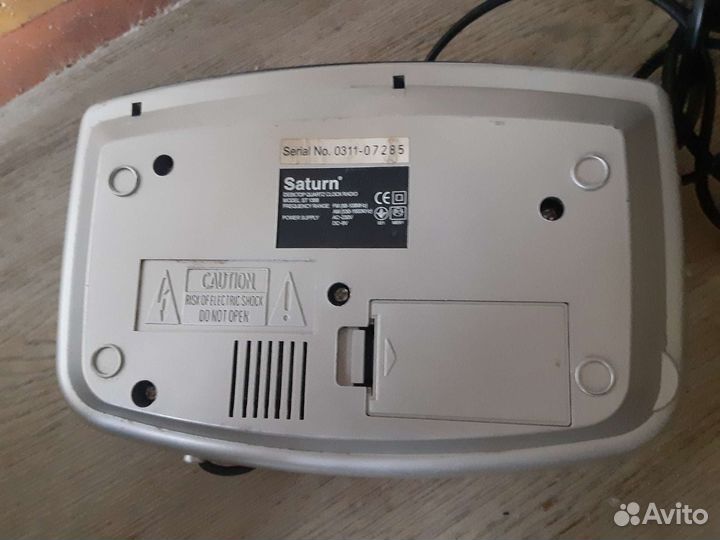 Радио часы радио FM /AM + светочасы от сети 220в