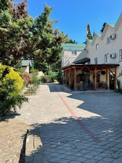 Гостиница, 850 м²