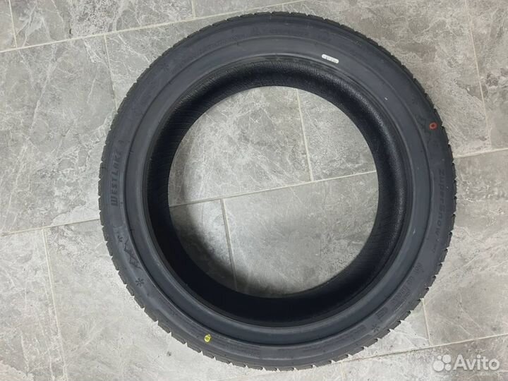 Westlake ZuperSnow Z-507 255/40 R19 100V