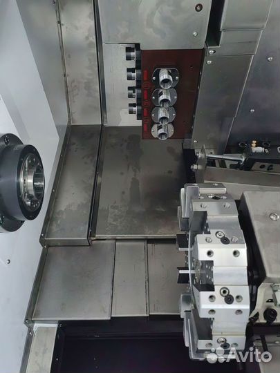 Токарный обрабатывающий центр jsway B8D