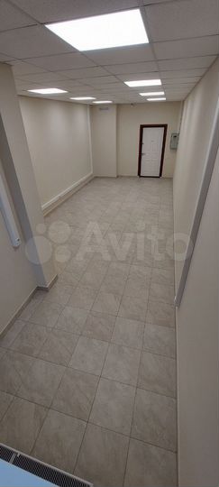 Сдам Офис (29.8 м²) Свободное назначение. Дуси Ков