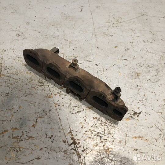 Коллектор выпускной Ford Kuga Focus C-Max S-Max