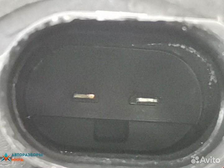 Помпа Ford Galaxy рест. 2003 035959209E