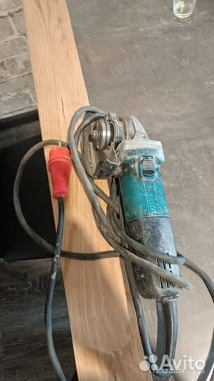 Уши makita 9558