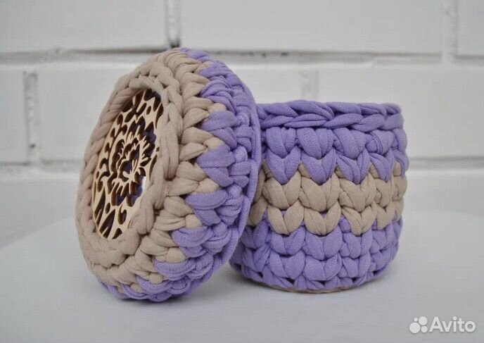 Вязаные корзинки