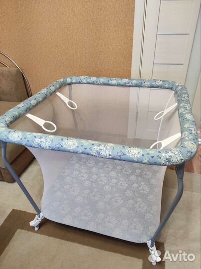 Манеж квадратный