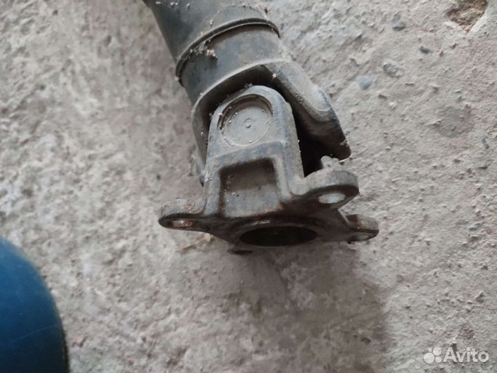 Карданный вал на хундай Санта Фе 2