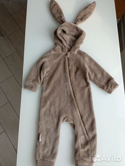 Плюшевый комбинезон с ушками