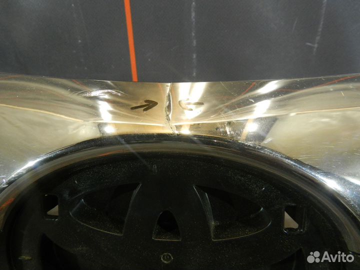 Решетка радиатора - Toyota Corolla E180