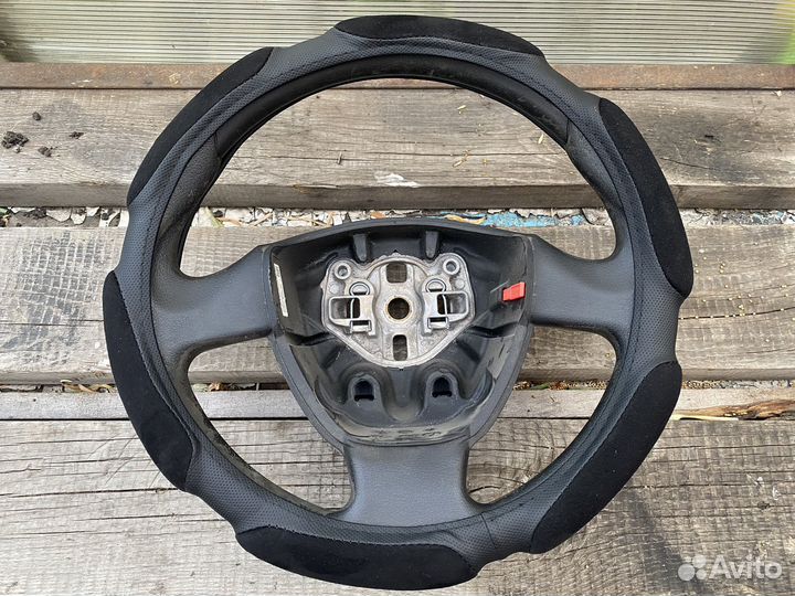 Руль на LADA гранту