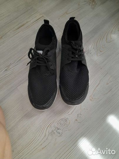 Кроссовки и ботинки