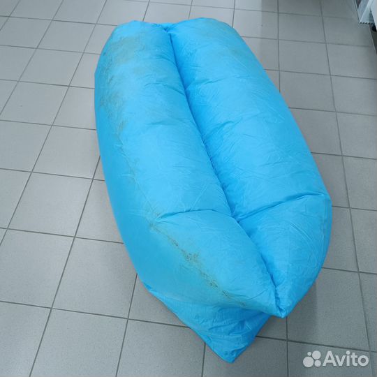 Б/У Надувной гамак (ламзак) цвет голубой