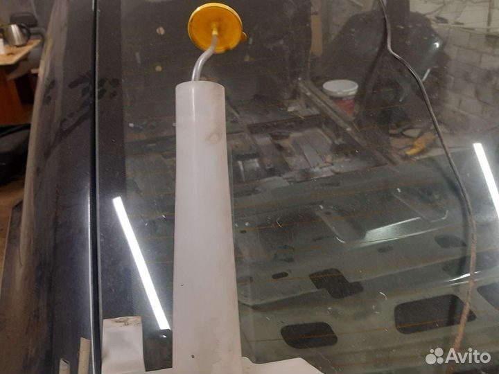 Бачок омывателя Nissan x-trail t30