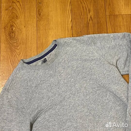 Свитшот New Balance M