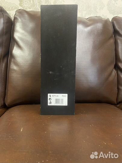 Пустая коробка от виски