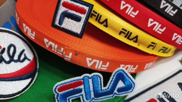 Набор для шитья: резинки, тесьма, нашивки 