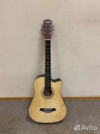Гитара новая