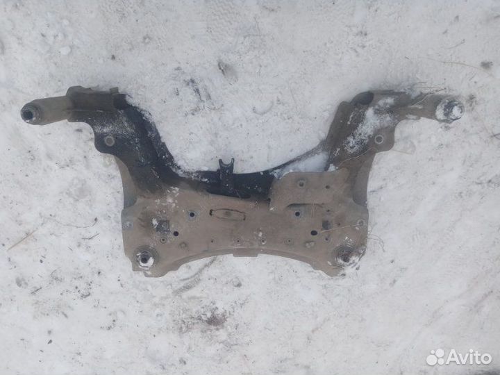 Подрамник Renault Megane 1 1999