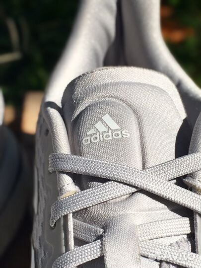 Кроссовки Adidas 39р беговые новые оригинал