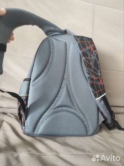 Школьный рюкзак