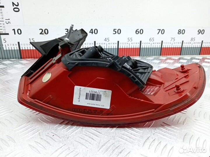 Фонарь задний левый габаритный для Audi A3 8P