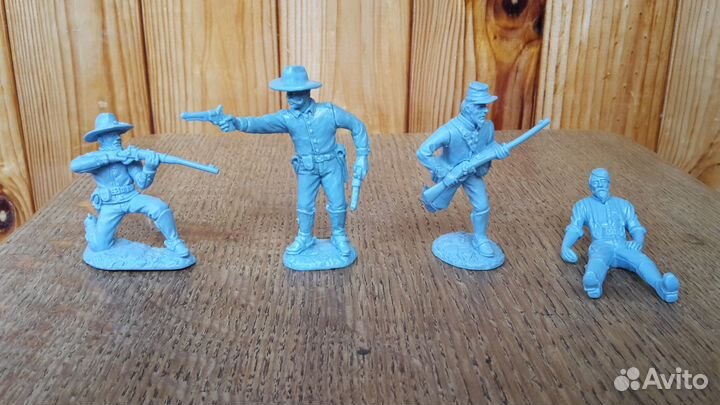 Солдатики 7 кавалерийский полк 12 фигур. tssd. США